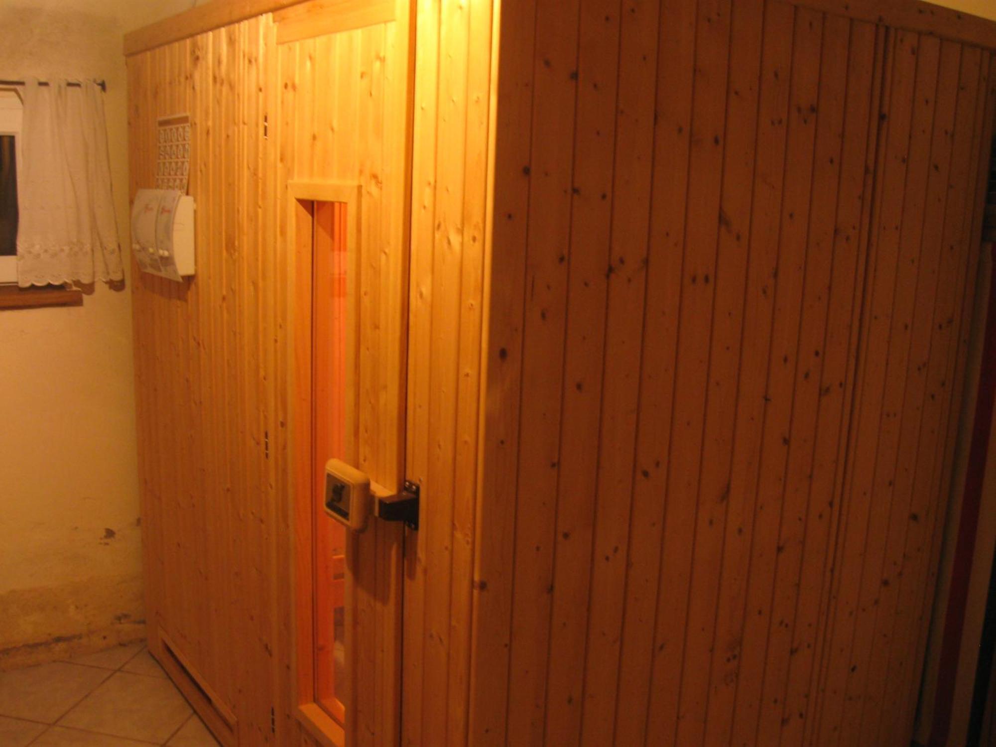 Mit Sauna * Rott